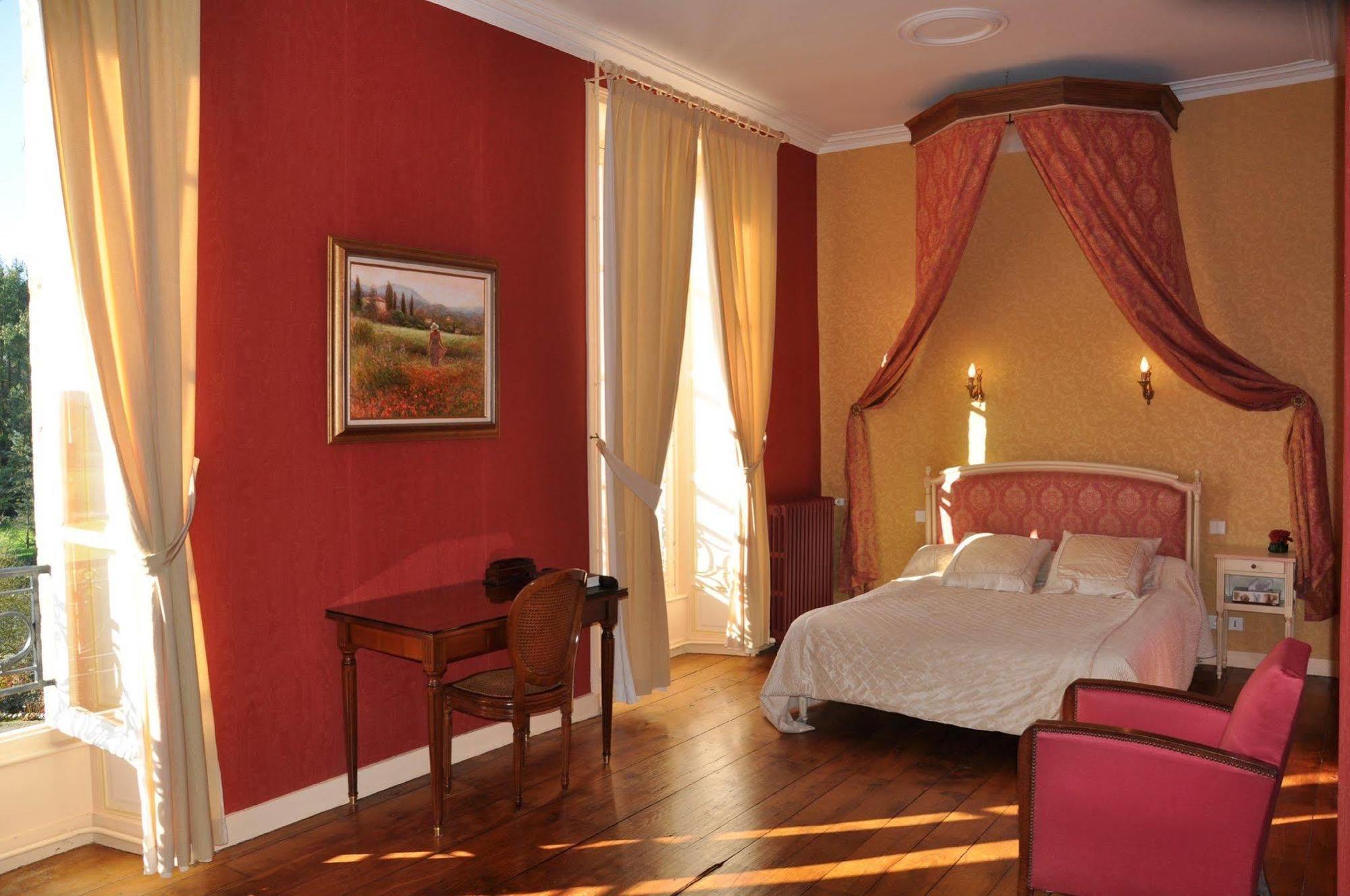 Saint-Germain-en-CoglèsChateau De La Foltiereアパートメント 部屋 写真